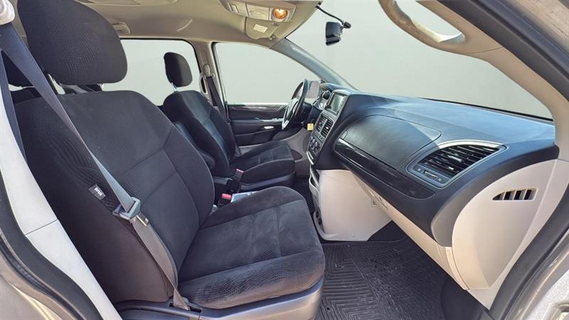 dodge Grand Caravan 2016 - 13