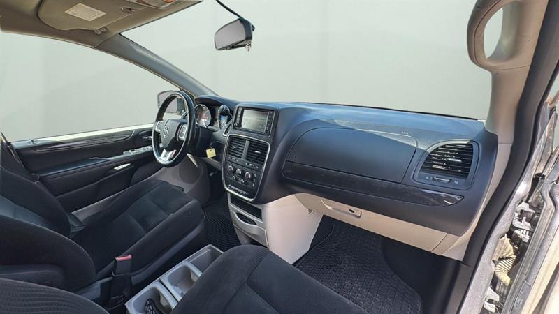 dodge Grand Caravan 2016 - 14