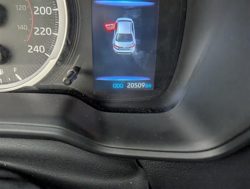 toyota Corolla 2022 - 21