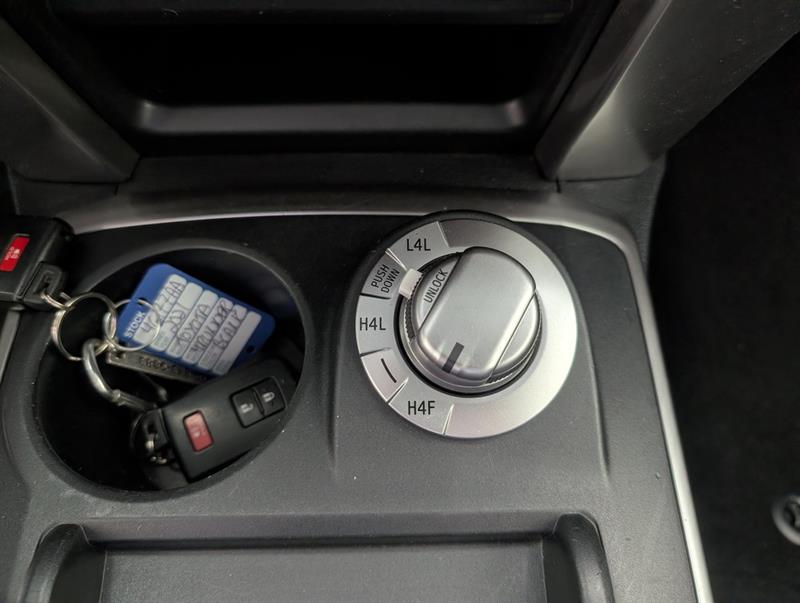 toyota 4Runner 2021 - 16