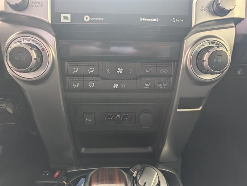 toyota 4Runner 2021 - 17