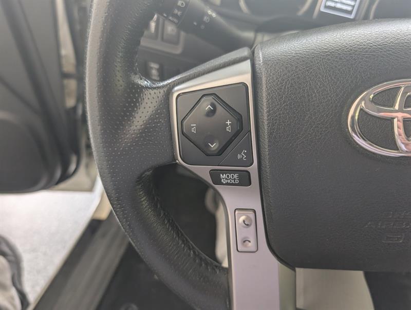 toyota 4Runner 2021 - 18