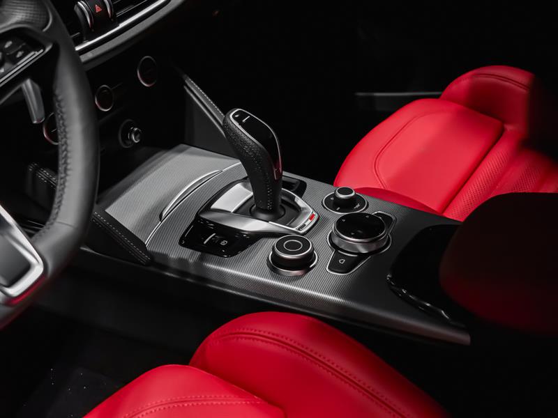 alfa romeo Stelvio 2026 - 7