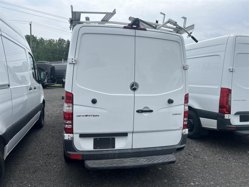 mercedes-benz Fourgonnettes de chargement Sprinter 2016 - 2