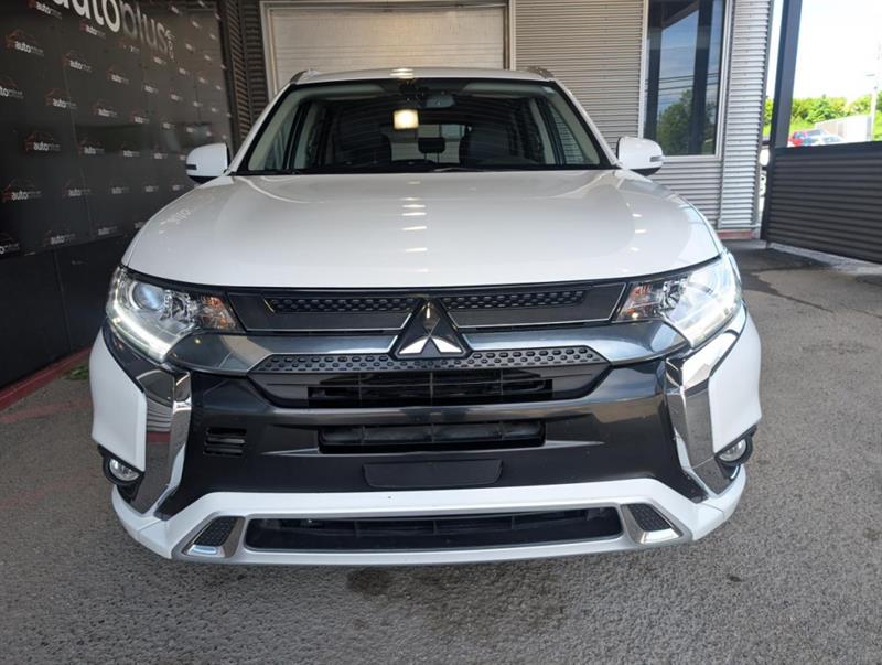 mitsubishi Outlander rechargeable 2022 - 3