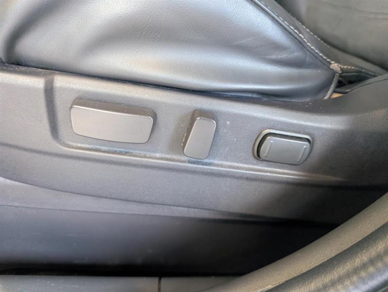 mitsubishi Outlander rechargeable 2022 - 17