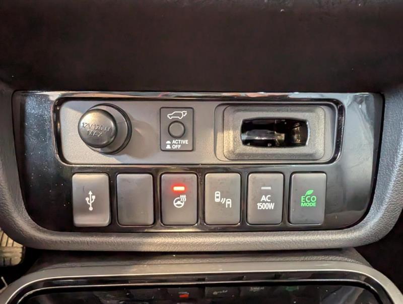mitsubishi Outlander rechargeable 2022 - 26