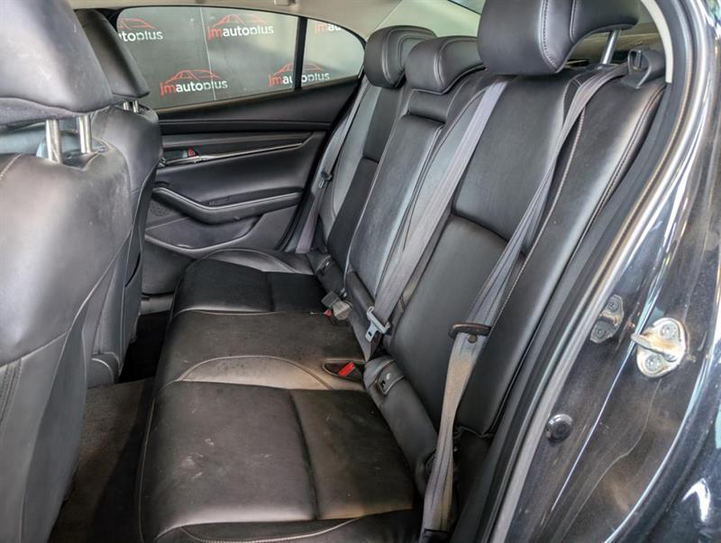 mazda Mazda3 2019 - 28