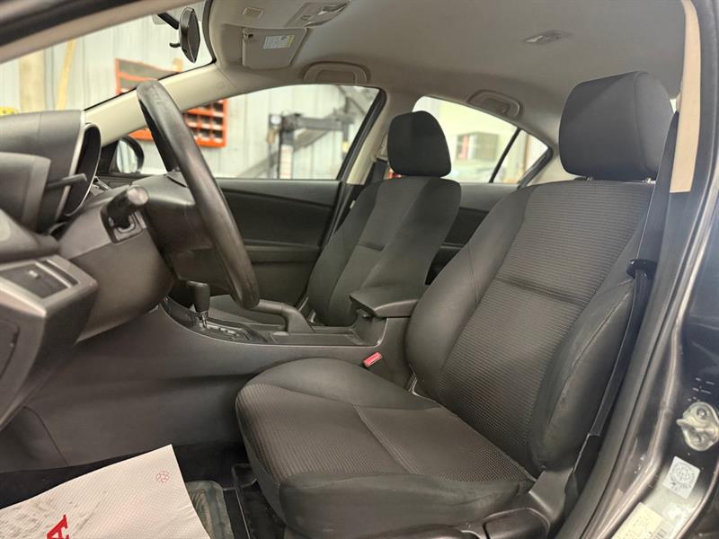 mazda Mazda3 2012 - 11