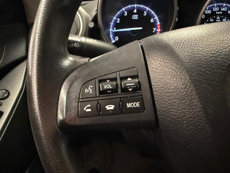 mazda Mazda3 2012 - 16