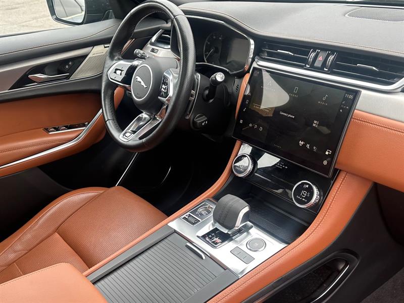 jaguar F-PACE 2023 - 3
