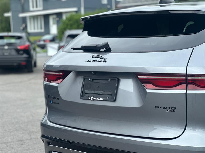 jaguar F-PACE 2023 - 10