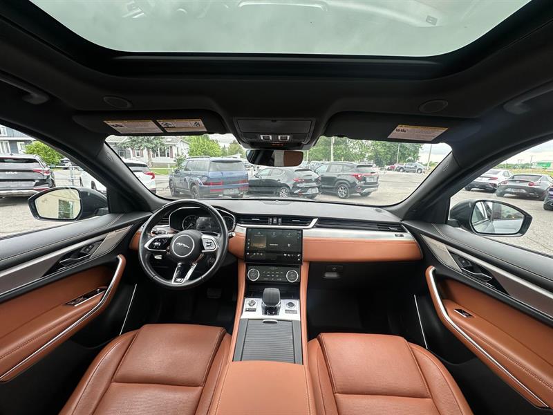 jaguar F-PACE 2023 - 13