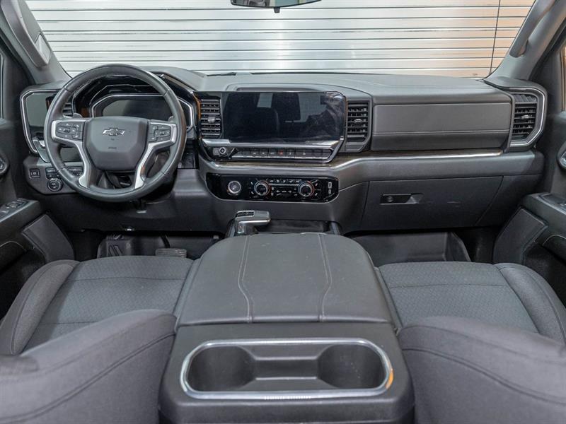 chevrolet Silverado 1500 2024 - 11