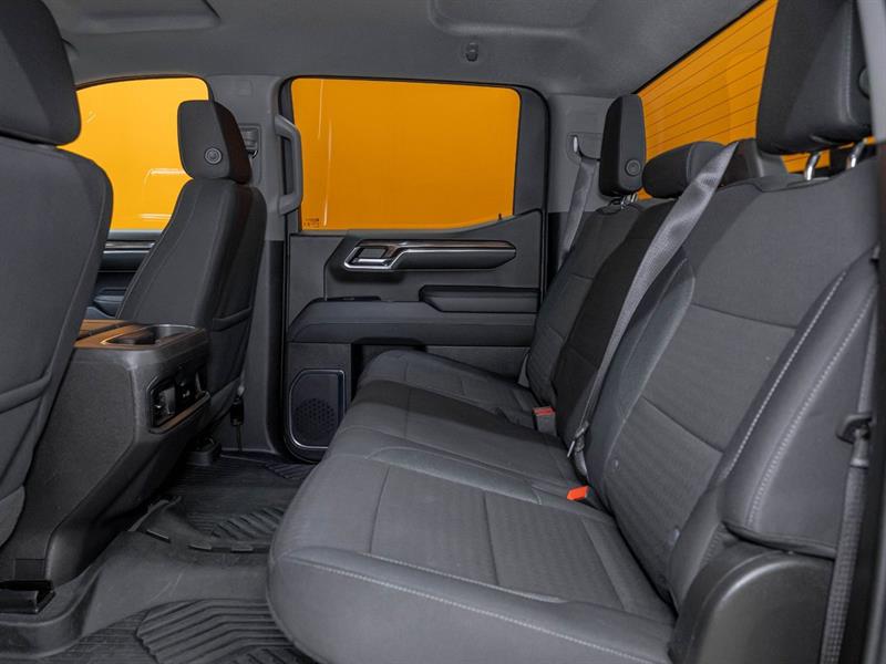 chevrolet Silverado 1500 2024 - 30
