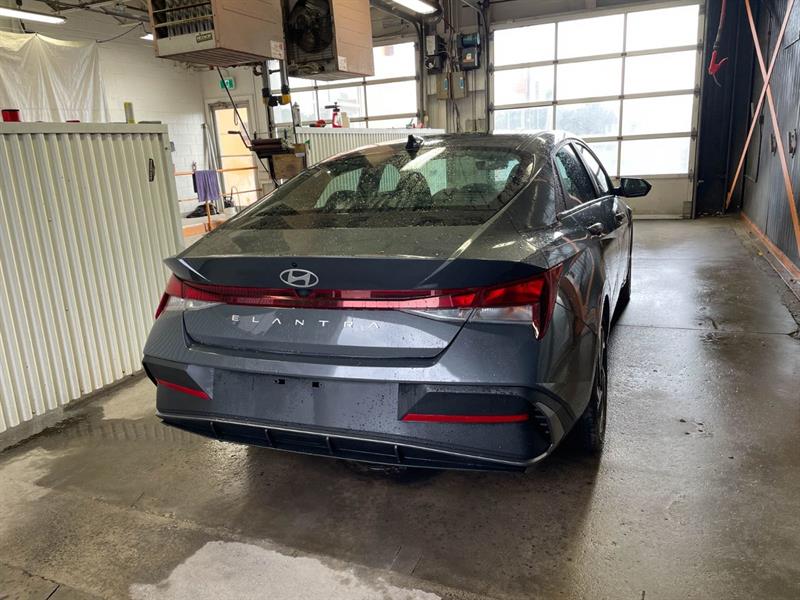 hyundai Elantra 2024 - 10