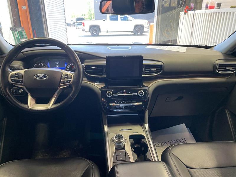ford Explorer 2022 - 12