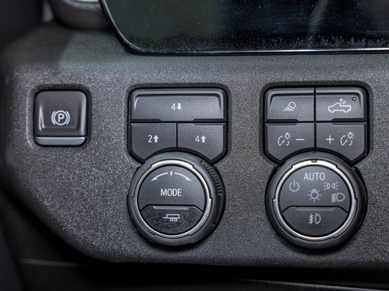chevrolet Silverado 2500HD 2024 - 26