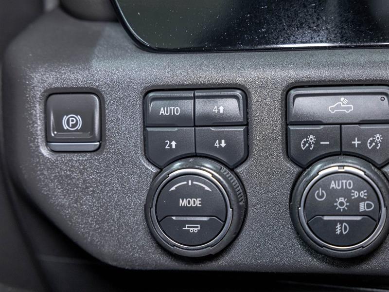 chevrolet Silverado 1500 2024 - 24