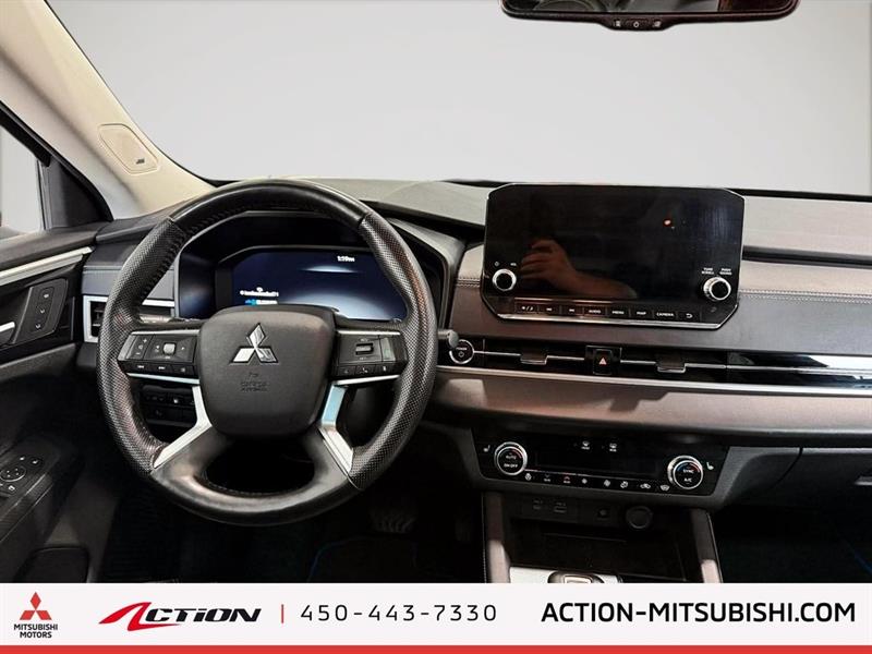 mitsubishi Outlander PHEV 2023 - 14