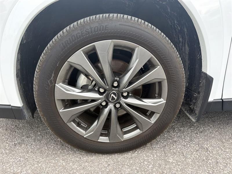lexus UX 2025 - 18