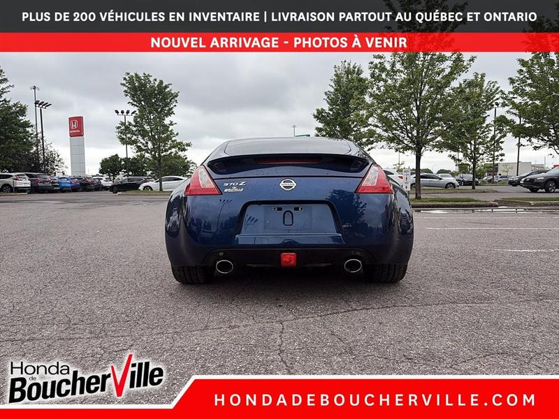 nissan 370Z Coupe 2019 - 7