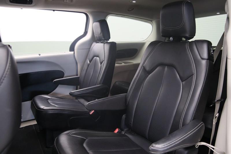 chrysler Pacifica 2023 - 8