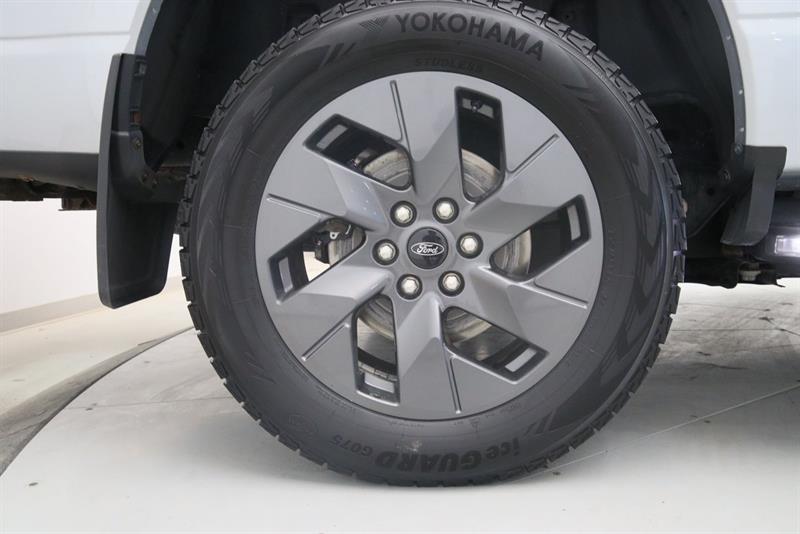 ford F-150 Lightning 2023 - 17