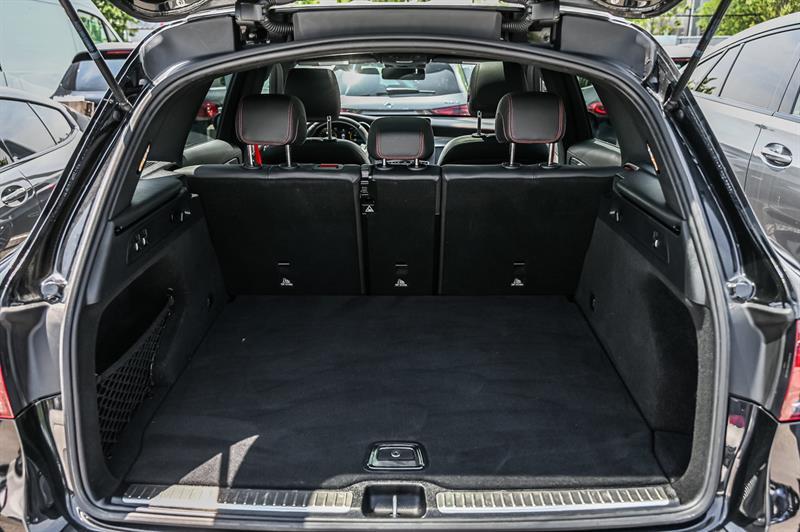 2022 Mercedes-Benz GLC - Image 8