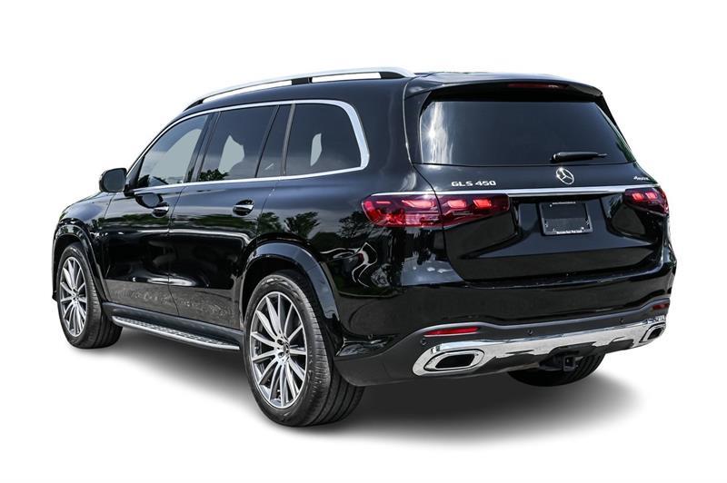 2025 Mercedes-Benz GLS - Image 10
