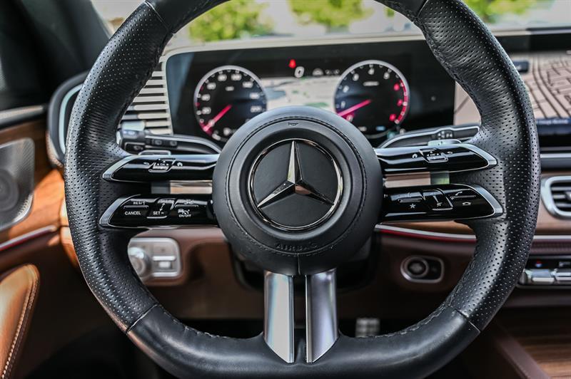 2025 Mercedes-Benz GLS - Image 22