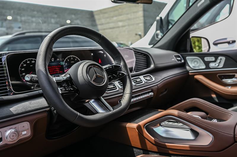 2026 Mercedes-Benz GLS - Image 14