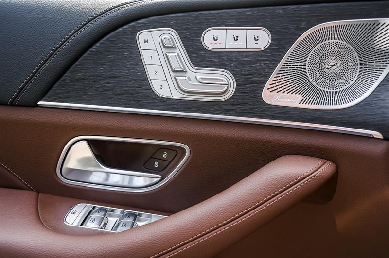 2026 Mercedes-Benz GLS - Image 16