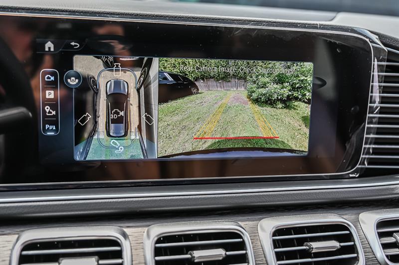 2026 Mercedes-Benz GLS - Image 23