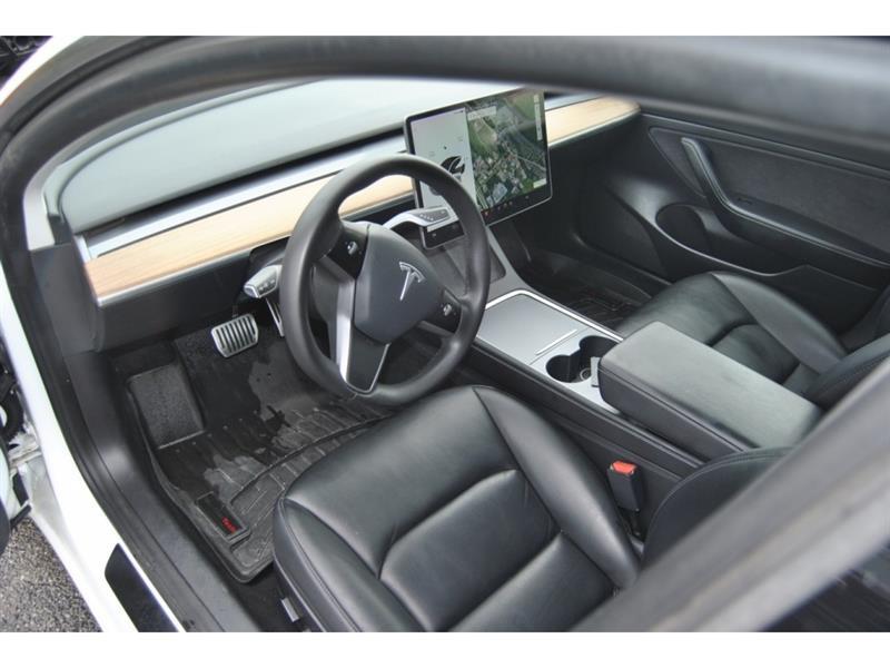 2021 Tesla Model 3 - Image 12
