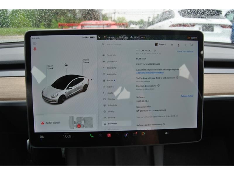 2021 Tesla Model 3 - Image 16