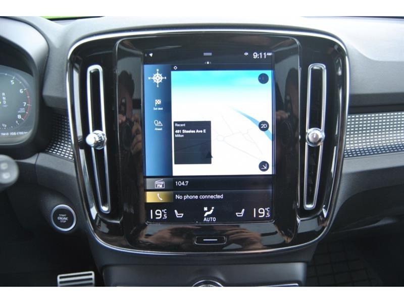 volvo XC40 2022 - 18