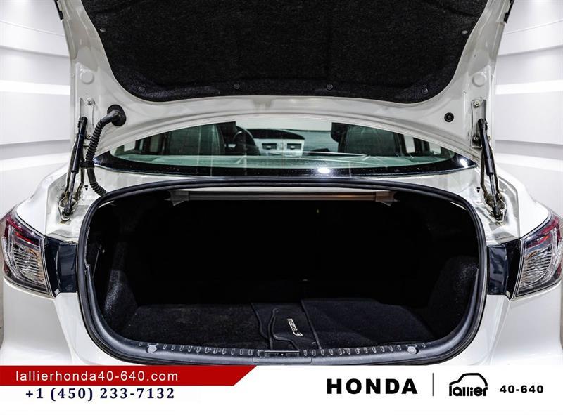 mazda Mazda3 2012 - 15