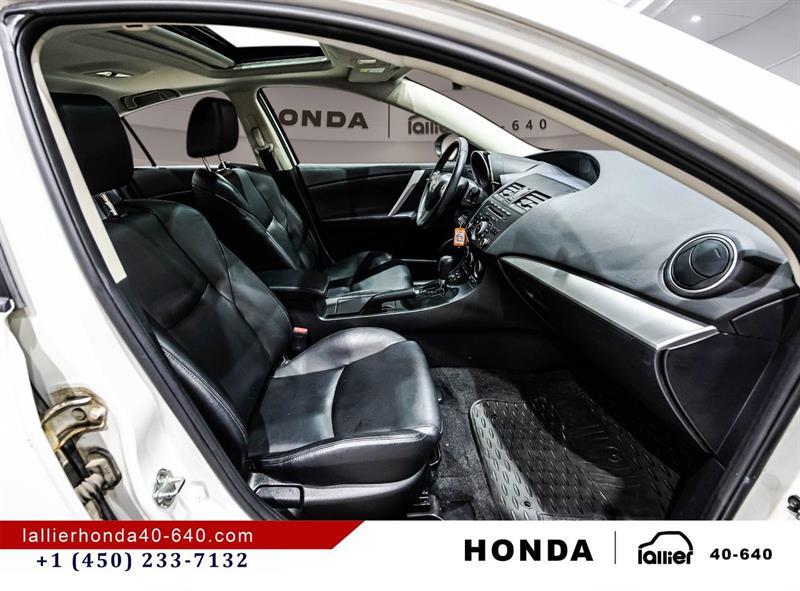 mazda Mazda3 2012 - 17