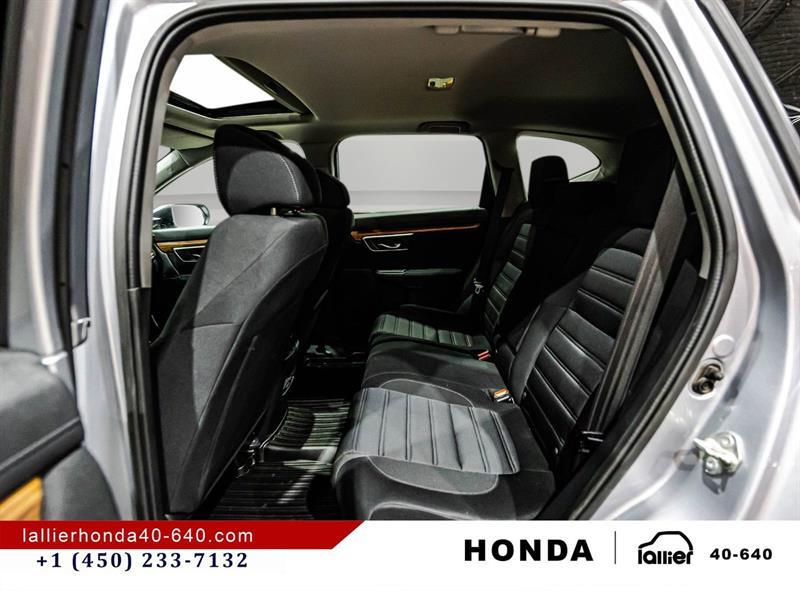 2017 Honda CR-V - Image 13