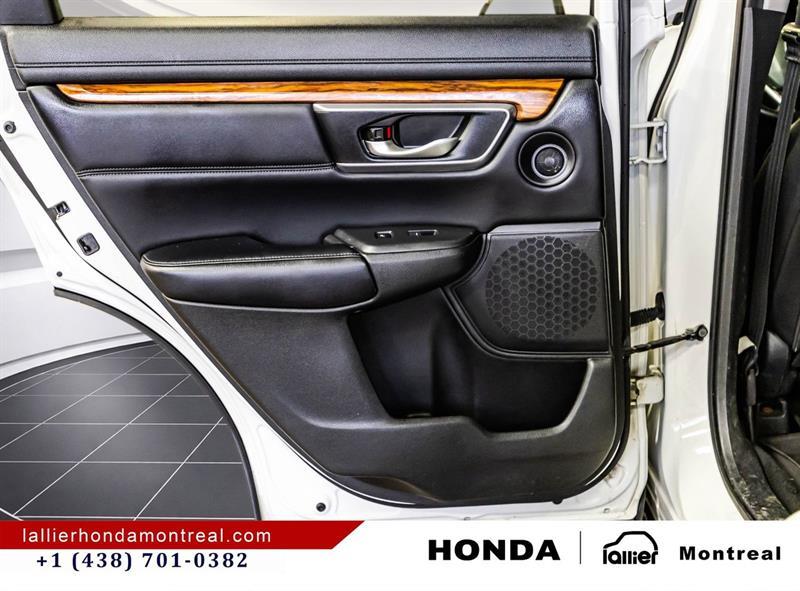 2018 Honda CR-V - Image 13