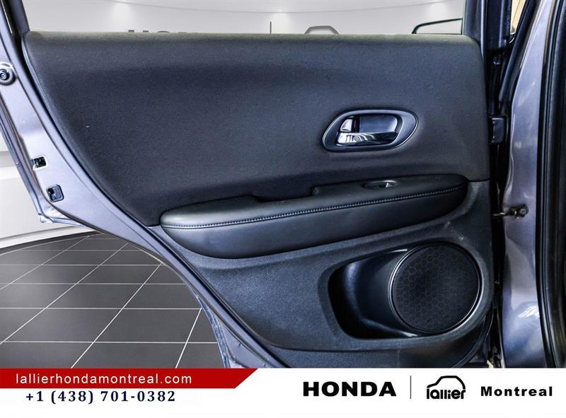 2017 Honda HR-V - Image 12