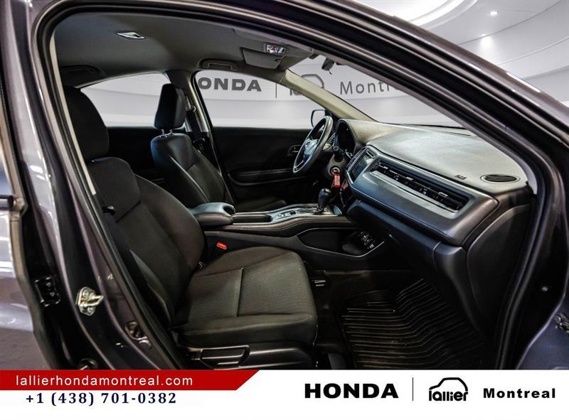 2017 Honda HR-V - Image 16