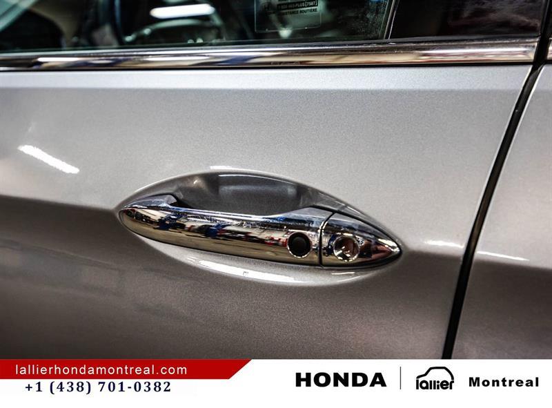 2019 Honda Ridgeline - Image 11