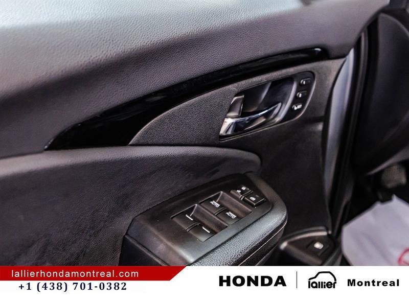 2019 Honda Ridgeline - Image 12