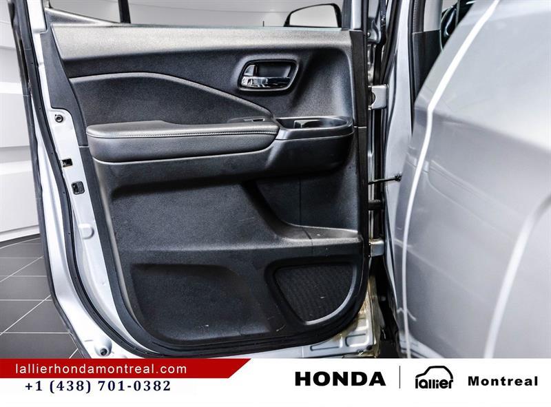 2019 Honda Ridgeline - Image 13