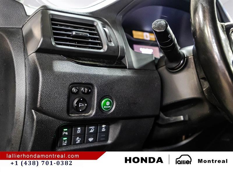 2019 Honda Ridgeline - Image 22