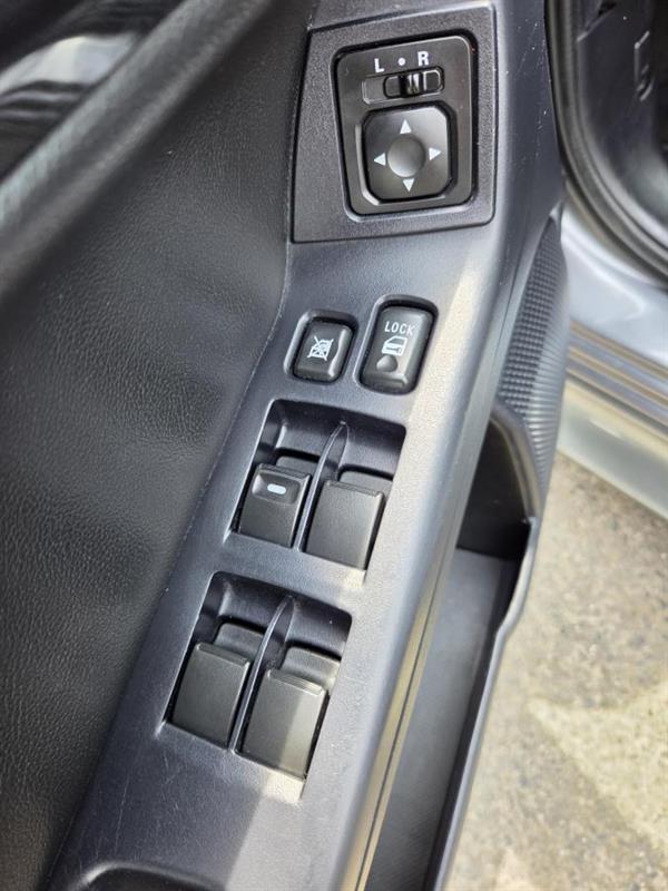 2016 Mitsubishi Lancer - Image 17