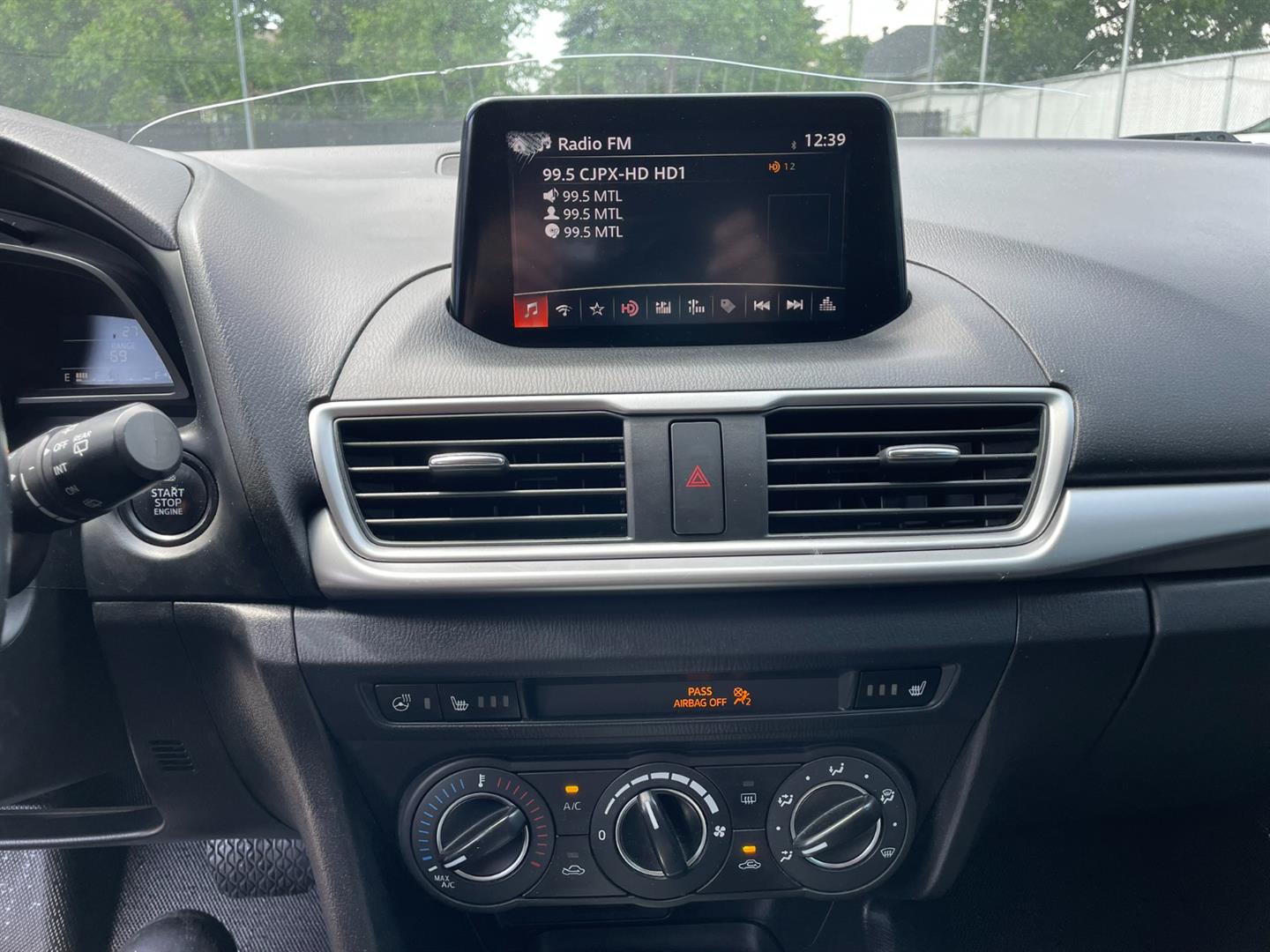 mazda Mazda3 Sport 2018 - 10