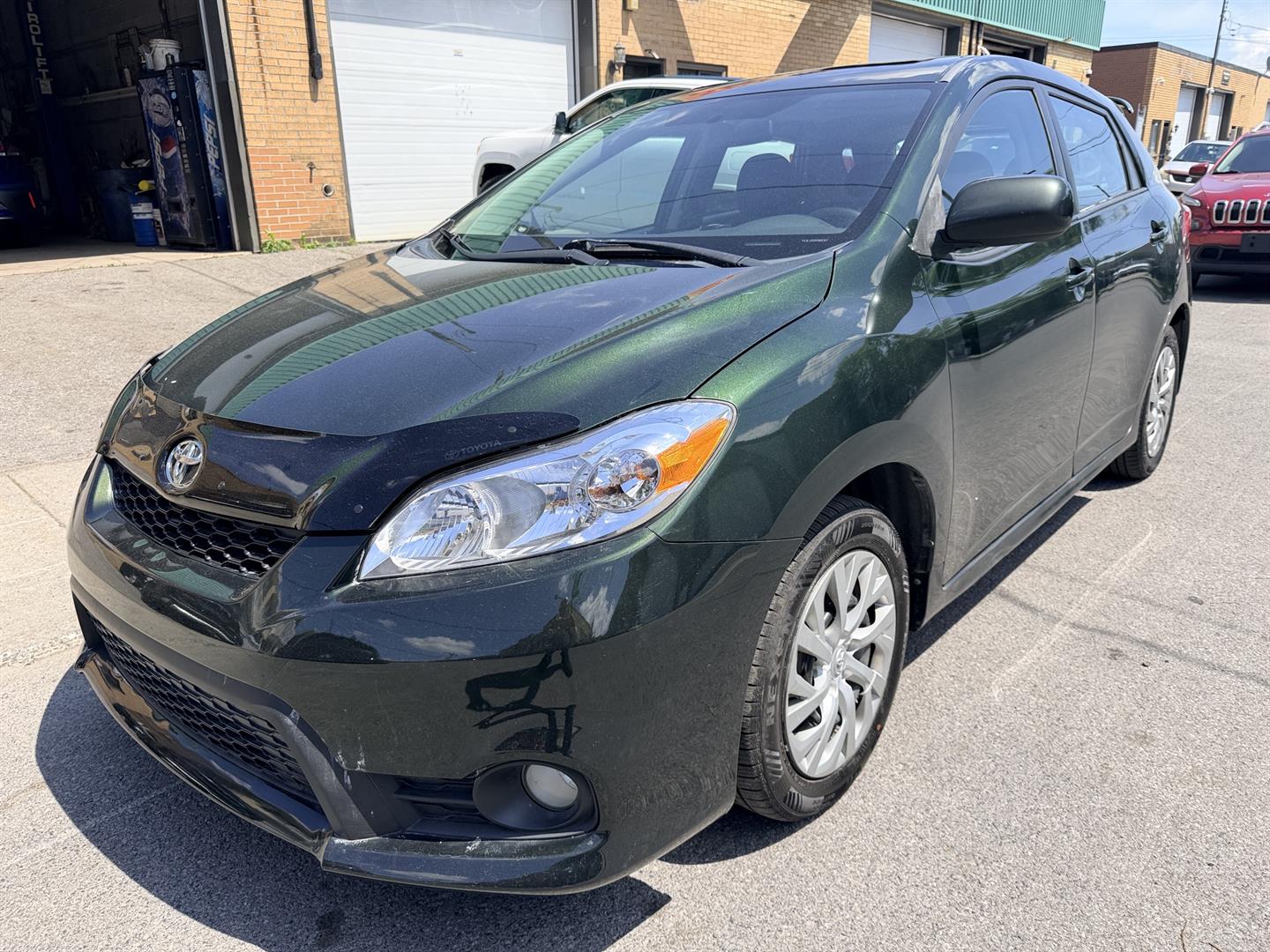 Green 2011 Toyota Matrix Hatchback Front-Wheel Drive 4-Speed Automatic